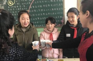 挑起责任，成为祖国的栋梁（青年人奋斗成长的故事）