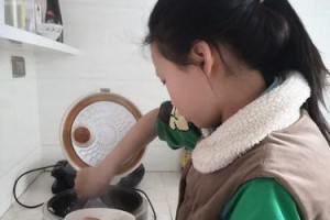 别样的爱与分担（一个人的辛劳，两个人的心酸）
