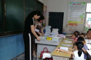努力奋斗，迎接成功（一个年轻人的成长故事）