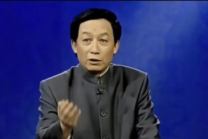一个人为金钱所迷惑的故事（一个人为金钱所迷惑的故事）