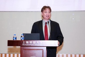 胜者为王（成功路上的艰辛与坚持）