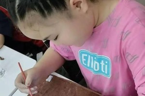 一群年轻人的青春故事（一群年轻人的青春故事）