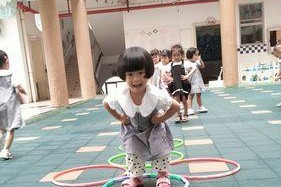 欢声笑语，热情无限（一个快乐的集市日）