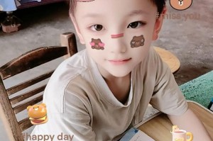 淘气小孩子的冒险之旅（逆境中成长的小英雄）
