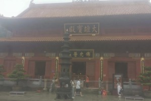 愁云密布的青春日记（愁云密布的青春日记）