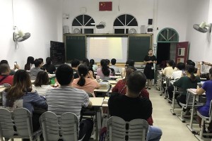 家长会|为孩子的未来而努力