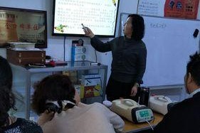 一位老师的爱（他的爱，温暖了我们的心灵）