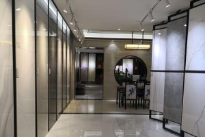一位勇敢的迎接挑战者（以坚强心态化解困难）