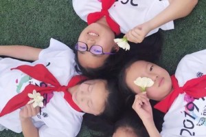 时光如梦，岁月如歌（时光如梦，岁月如歌）