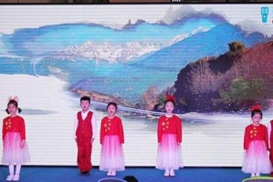 指尖上的音符（她为了梦想，不断努力与奋斗）