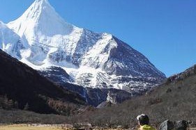 高塔，伫立在我的心中（父亲——我生命中的力量）