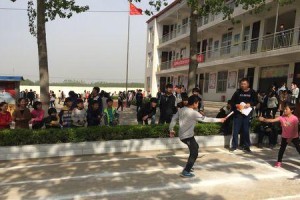 舞动梦想（以舞蹈为梦想的小女孩）