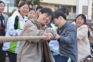 突破自我，追求梦想（一个年轻人如何用积极向上的态度改变自己和周围人的生活）